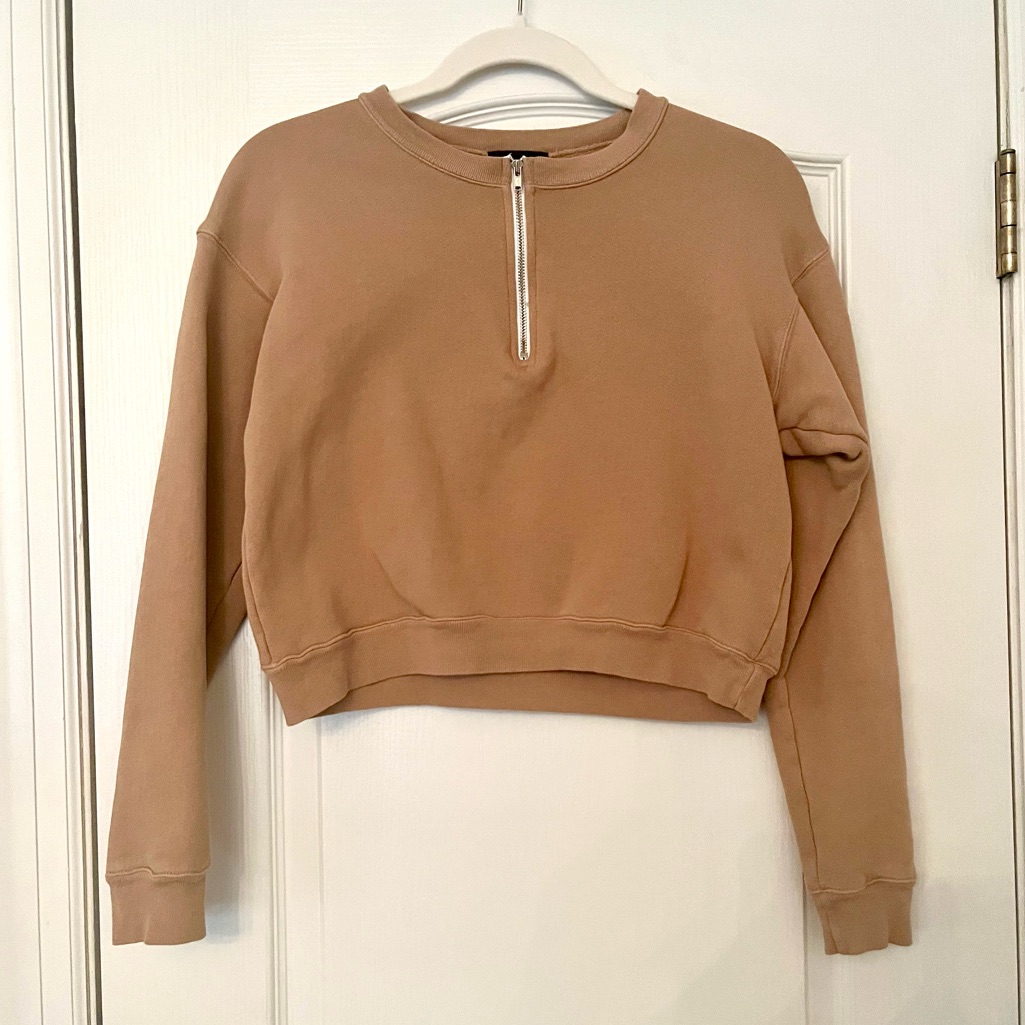 Monrow Revolve Half Zip Cropped Neutral Sweatshirt In Latte